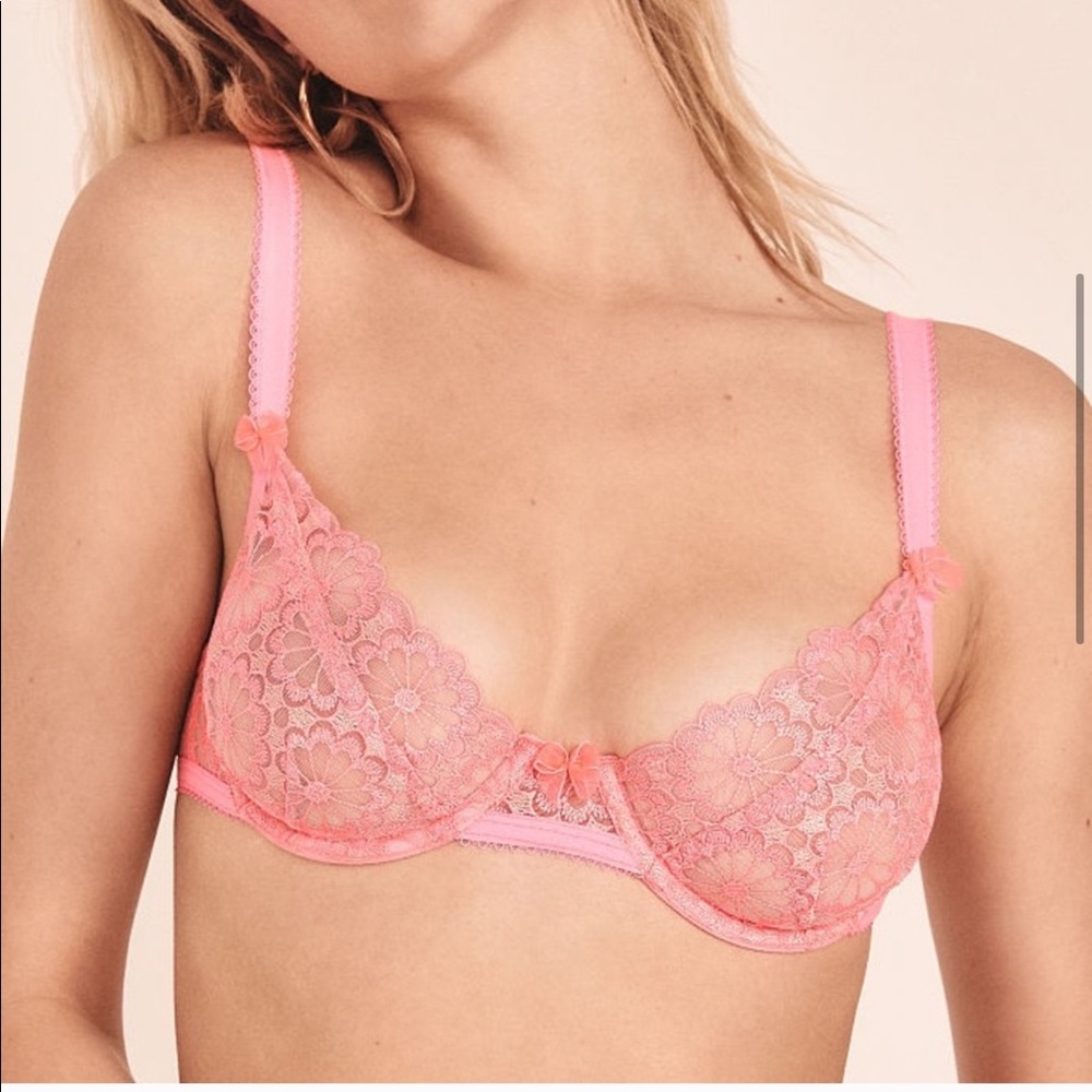 For love 💕 and lemons Daisy 🍋 bra